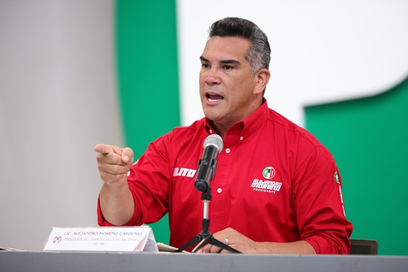 Alejandro Moreno acusa a MC de ser “empleado de Morena” y llama a no darles un voto