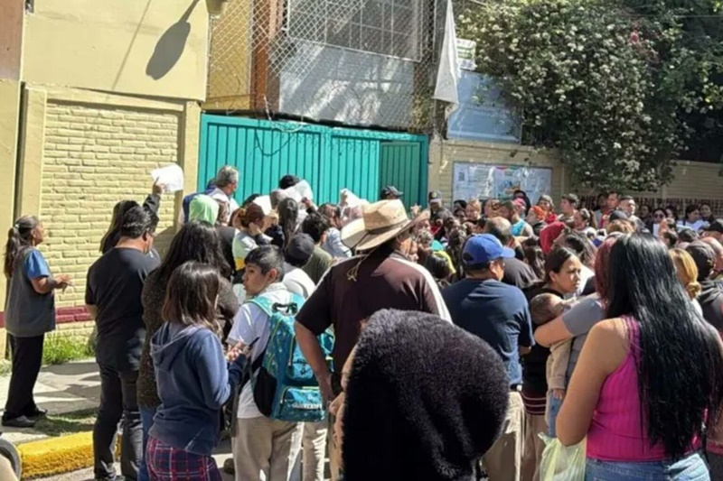 Tragedia en Iztapalapa: estudiante muere en secundaria y padres exigen respuestas