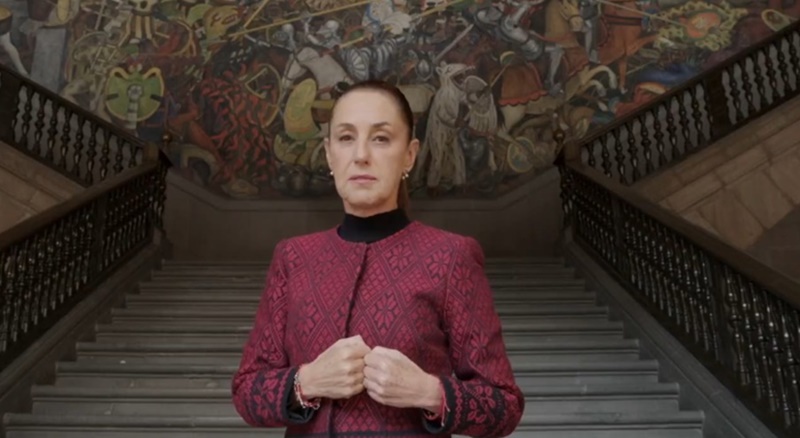 Sheinbaum llama al Zócalo para defender siete años de la 4T