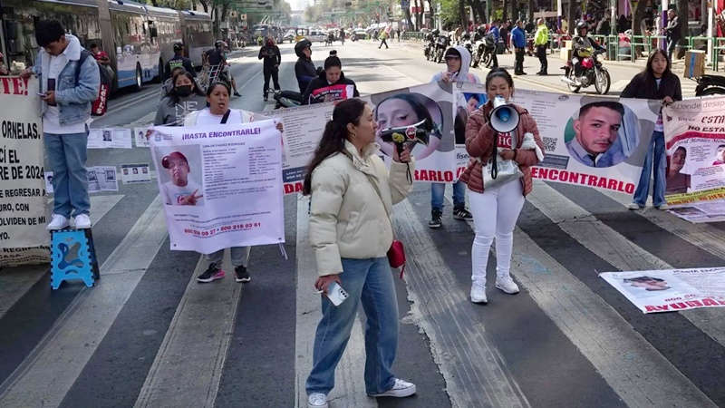 Marchas y congestionamientos marcan una jornada complicada en la CDMX