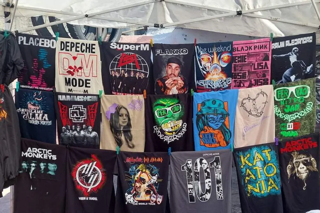 Playeras desde $50 y sudaderas al 70%: así son los bázares de conciertos en CDMX