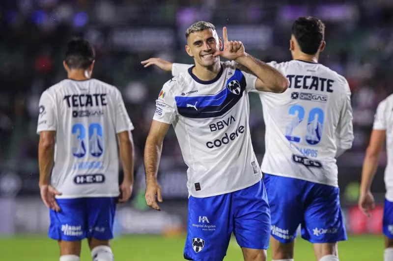 Rayados golea a Mazatlán y manda aviso temprano en el torneo