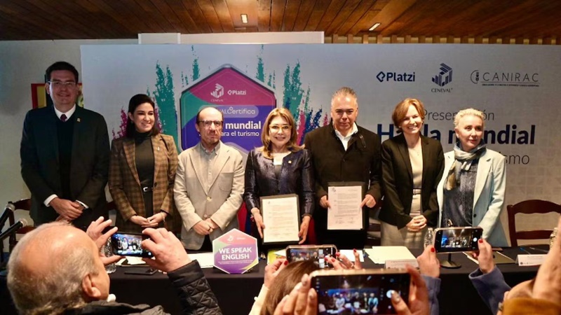 Restaurantes se preparan en inglés rumbo al Mundial 2026