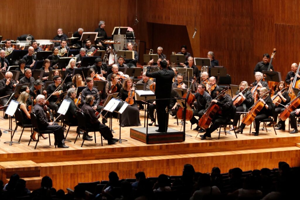 Música sinfónica y estrenos mundiales abren la Temporada 2026 de la OFCM