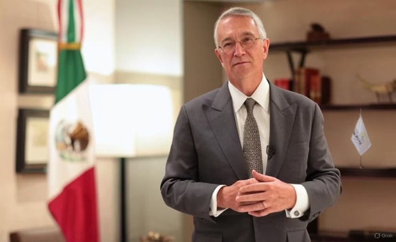 Salinas Pliego celebra caída de Maduro y lanza advertencia a gobiernos