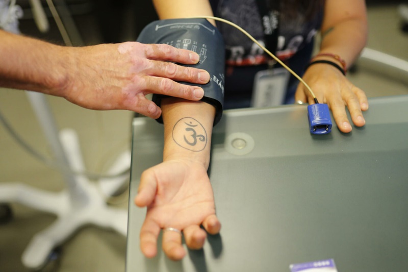 Tu cuerpo te habla: señales de alerta (y mitos) sobre la diabetes y la presión alta que debemos conocer todos los mexicanos