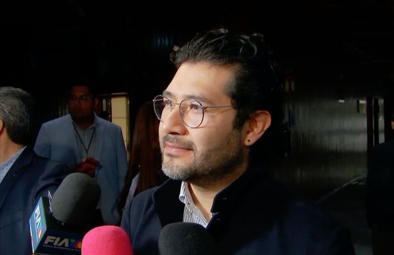 Marath Bolaños defiende jornada laboral de 40 horas