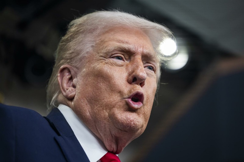 Trump intensifica presión sobre Irán con respaldo militar y diplomático