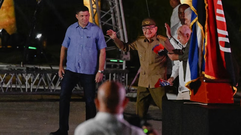 Marco Rubio abre diálogo reservado con entorno de Raúl Castro