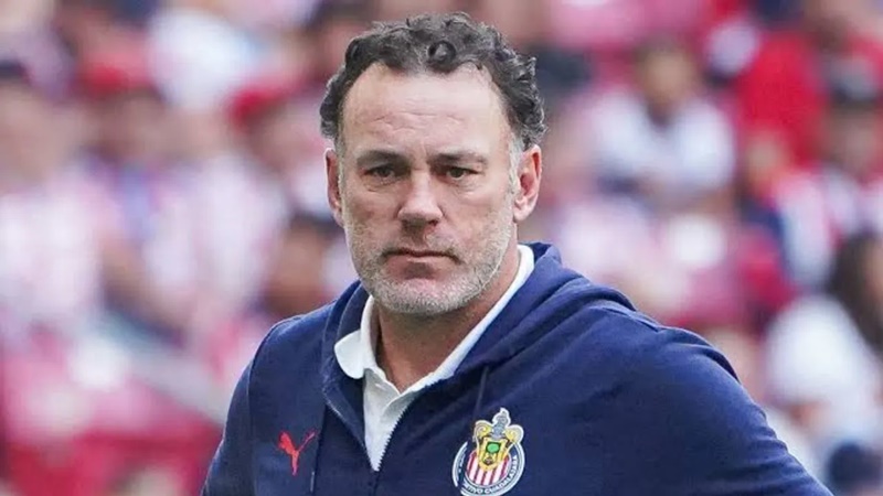 Milito suena en River Plate y revive el fantasma Gago