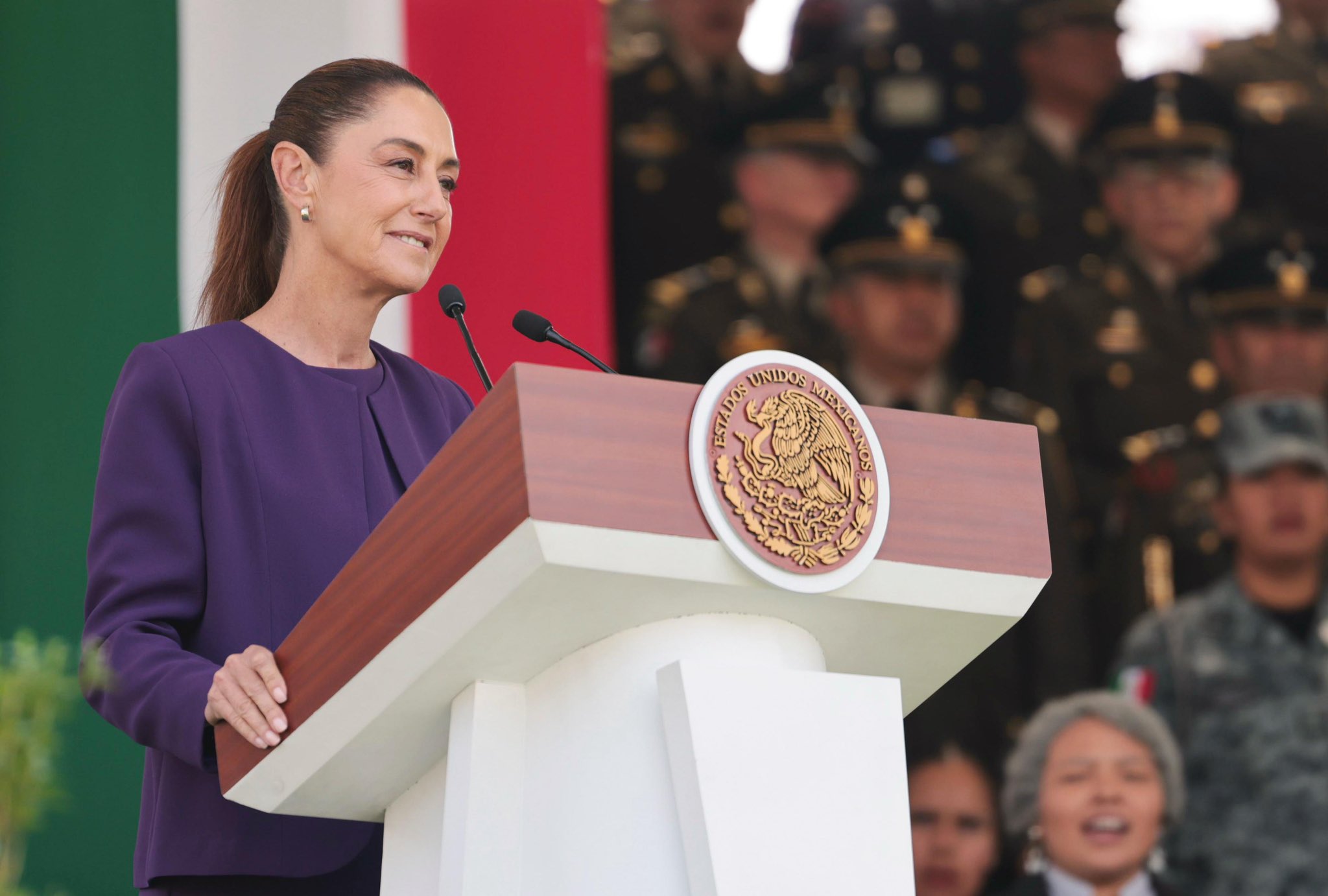 Sheinbaum nombra «Tejedoras de la Patria» a mexicanas en Campo Marte