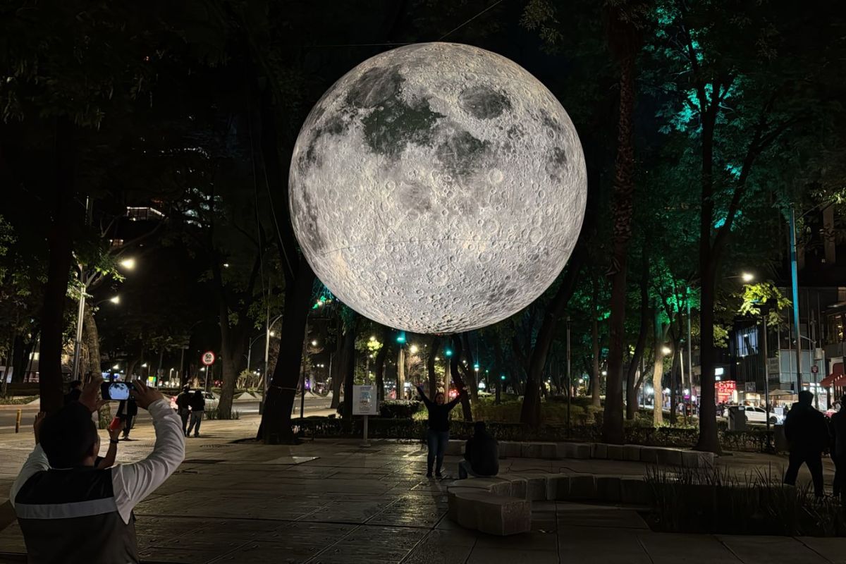 Luna gigante en CDMX: dónde verla y hasta cuándo estará en Reforma